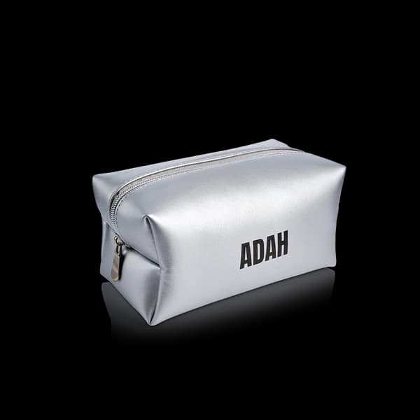 תיק איפור כסוף ADAH MAKE UP BAG | עדה לזורגן Adah Lazorgan